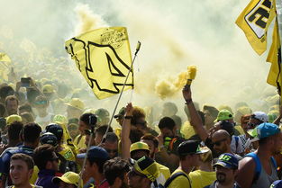 mk体育app-世界杯大战激燃：精彩瞬间一秒不落！，世界杯精彩瞬间视频