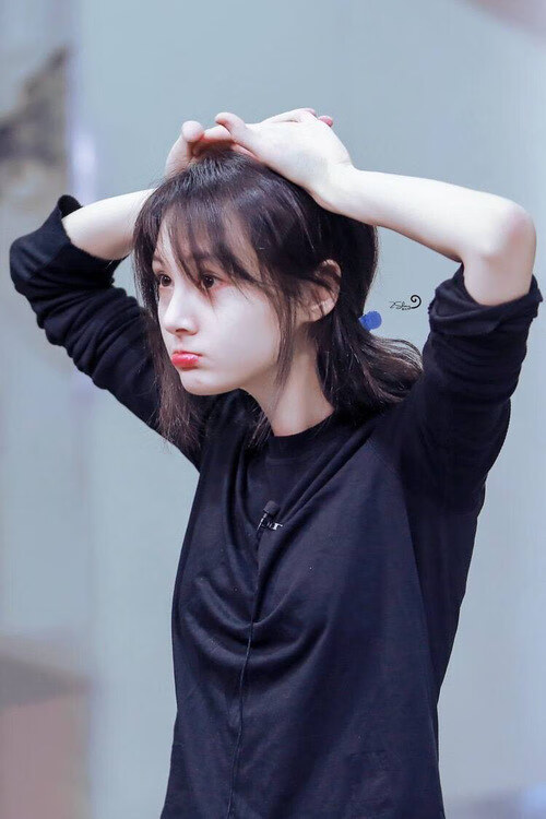 mk体育网页-德甲速度狂飙：瞬秒突破引爆现场！，德甲跑动距离排名